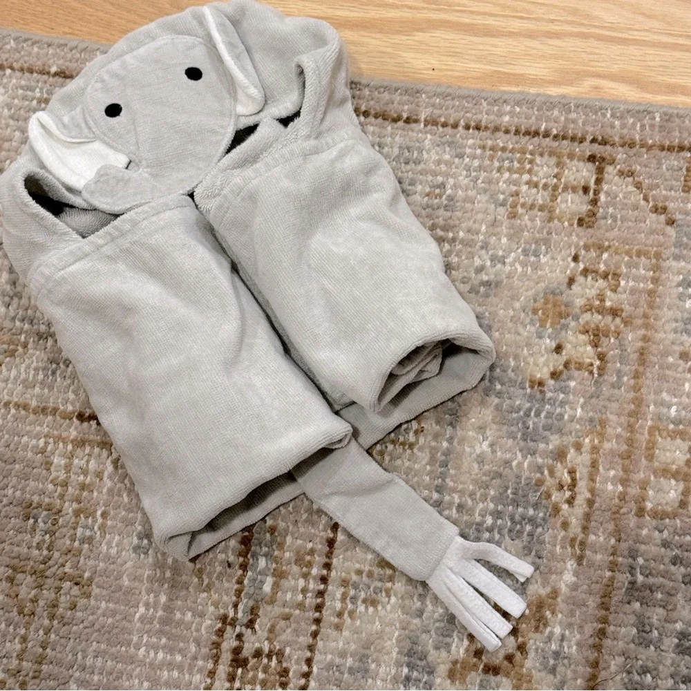 Adorable Elephant Hooded Baby Towel
